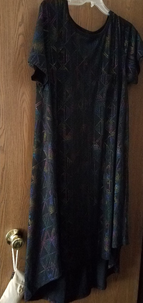 Like New Lularoe Elegant Carly Sz XL